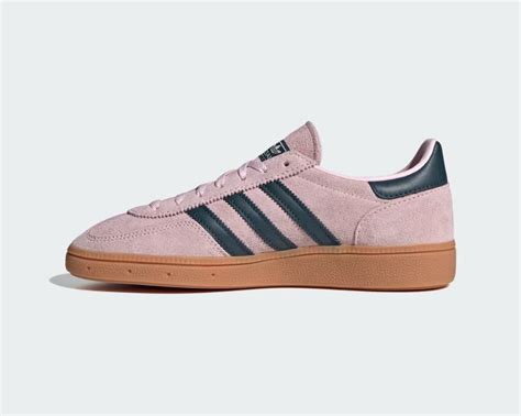 Adidas pink arctic night handball